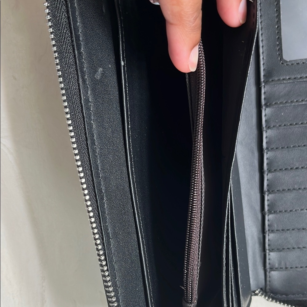 Colorblock Wristlet Wallet - Picture 7 of 7